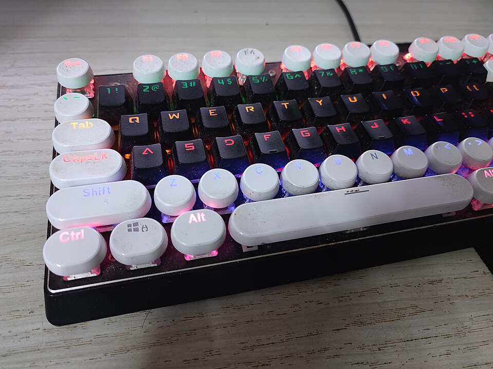 Retro Typewriter Mechanical Keyboard